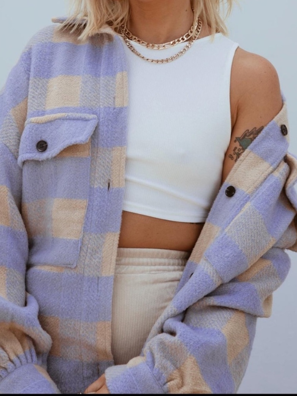 Princess Polly Lavender Beige Plaid Shacket Jacket.‎ Size M/L.